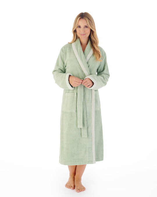 Contrast Trim 46" Towelling Robe HC03330