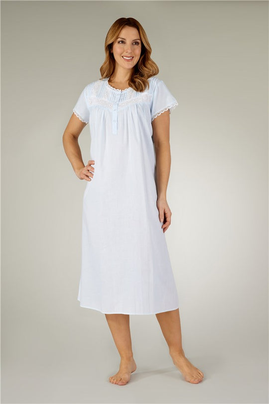 Classic Oval Embroidered Lace 45" Woven Nightdress ND3260